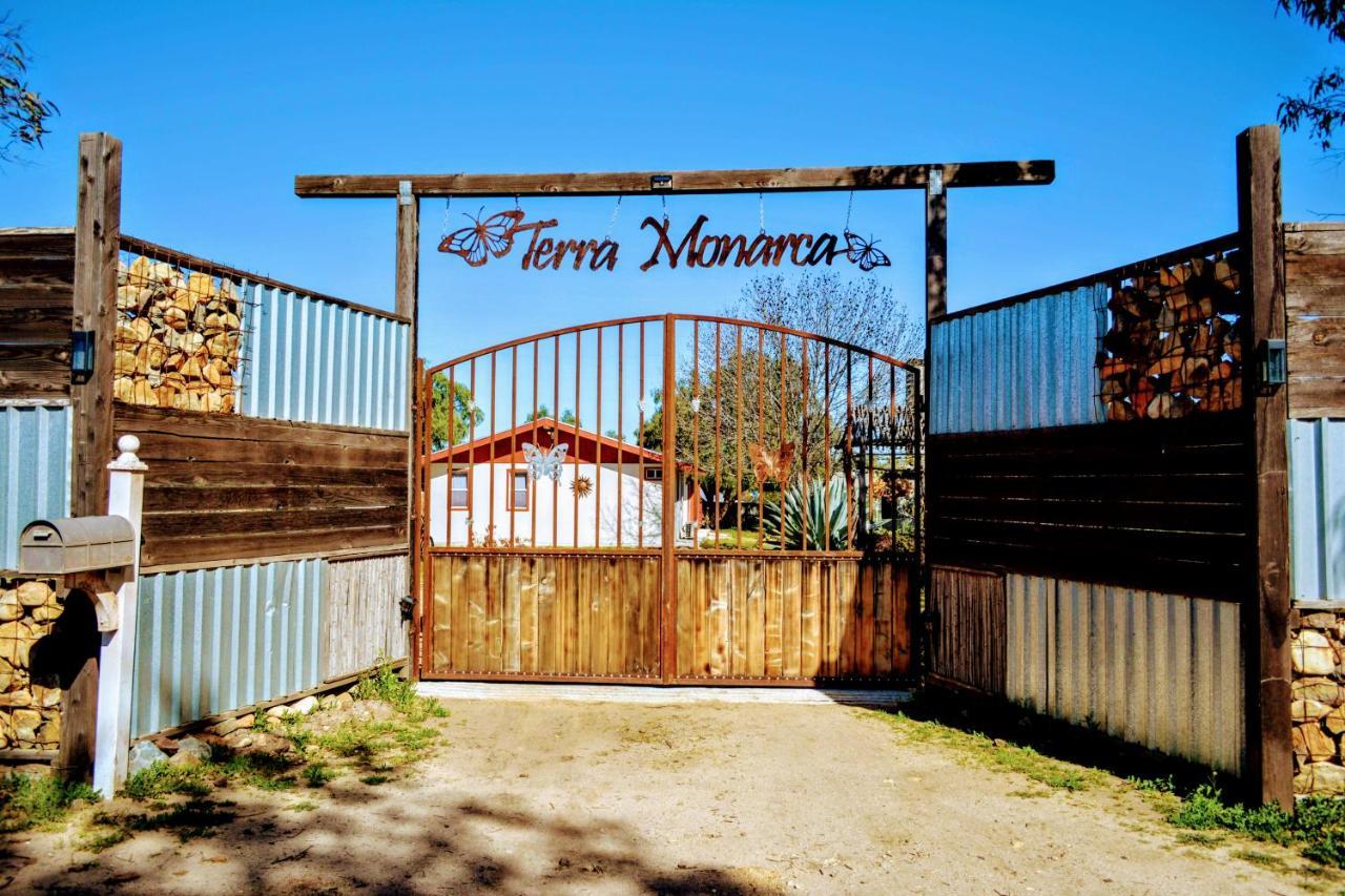 Terra Monarca Villa บาเย เด กัวลาลูเป ภายนอก รูปภาพ